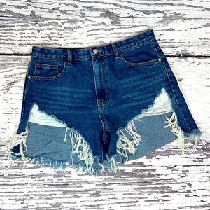 PrettyLittleThing - Extreme Thigh Rip Denim Shorts - Size 14